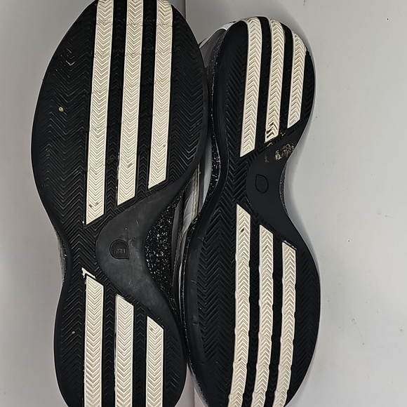 Men's Adidas ROSE Rooted in Chicago Sneakers US Size Mens 10 - Picture 7 of 8